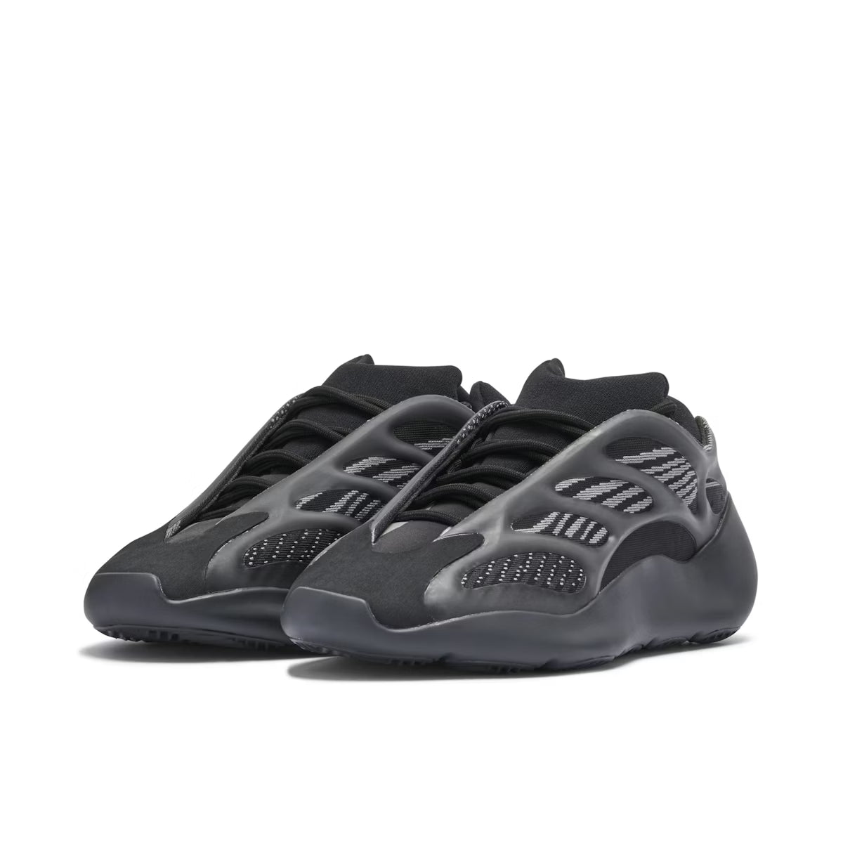 Yeezy 700 V3 “Alvah”