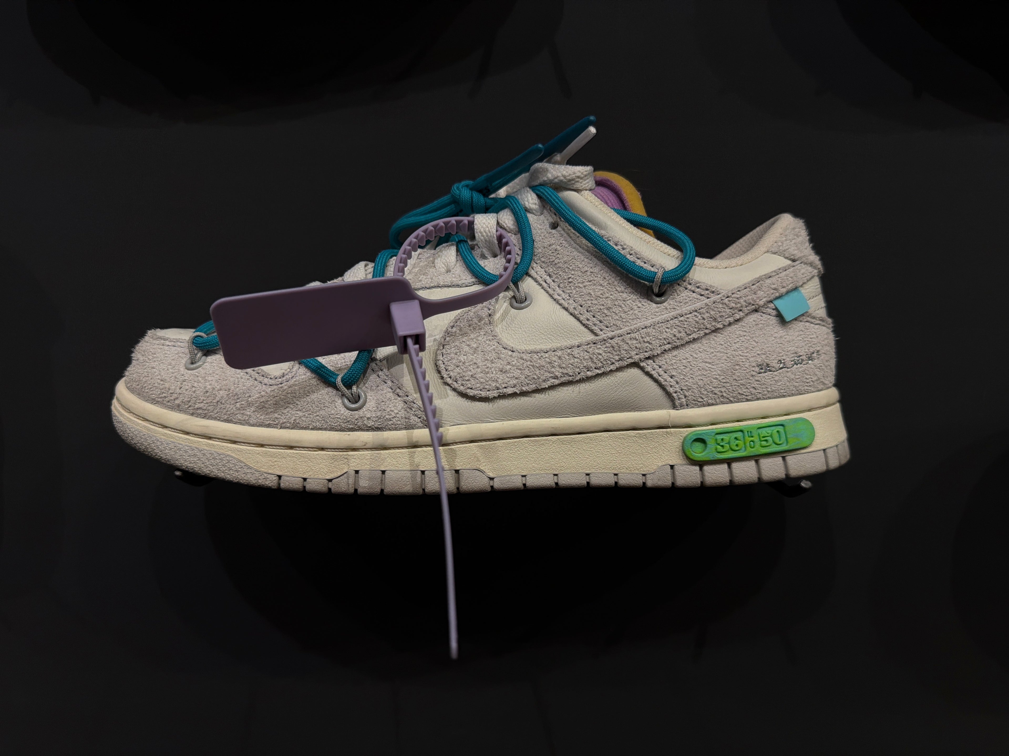 Nike Dunk Low Off-White “Lot 36 of 50” USED